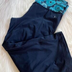 Danskin Blue Yoga Cropped Stretch Floral Waistband Women's Pants Size Small Used